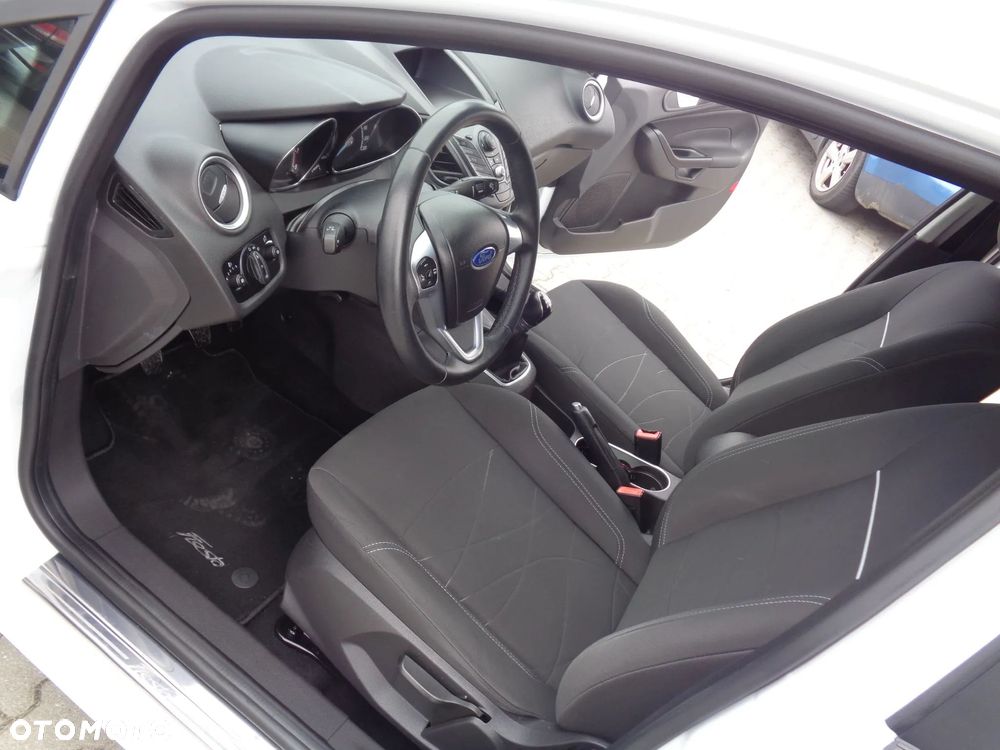Ford Fiesta - 37