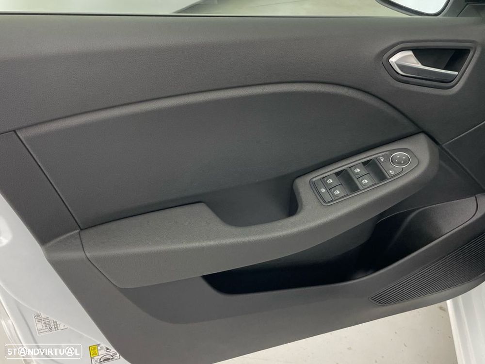 Renault Clio 1.0 TCe Evolution Bi-Fuel — fotografia 17