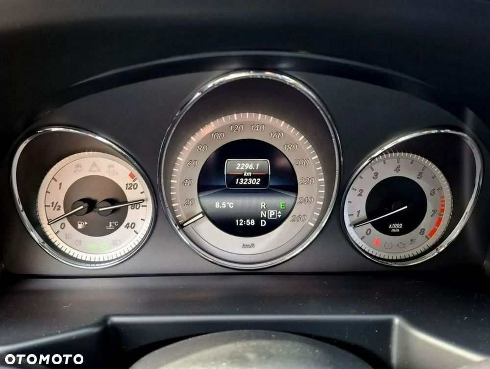 Mercedes-Benz GLK - 24
