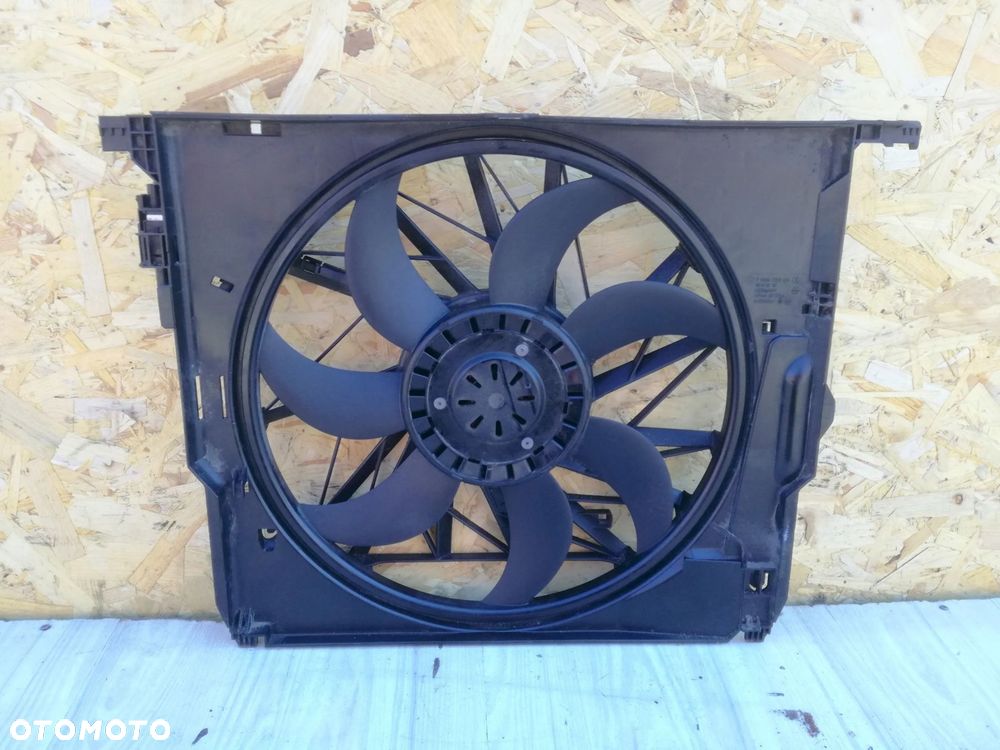 BMW 5 F10 F11 10/17 wentylator wiatrak obudowa 2.0 Diesel 758902603 - 3