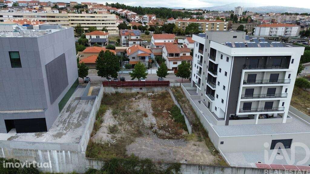 Terreno em Santa Maria Maior de 1057,00 m2 - Grande imagem: 4/11