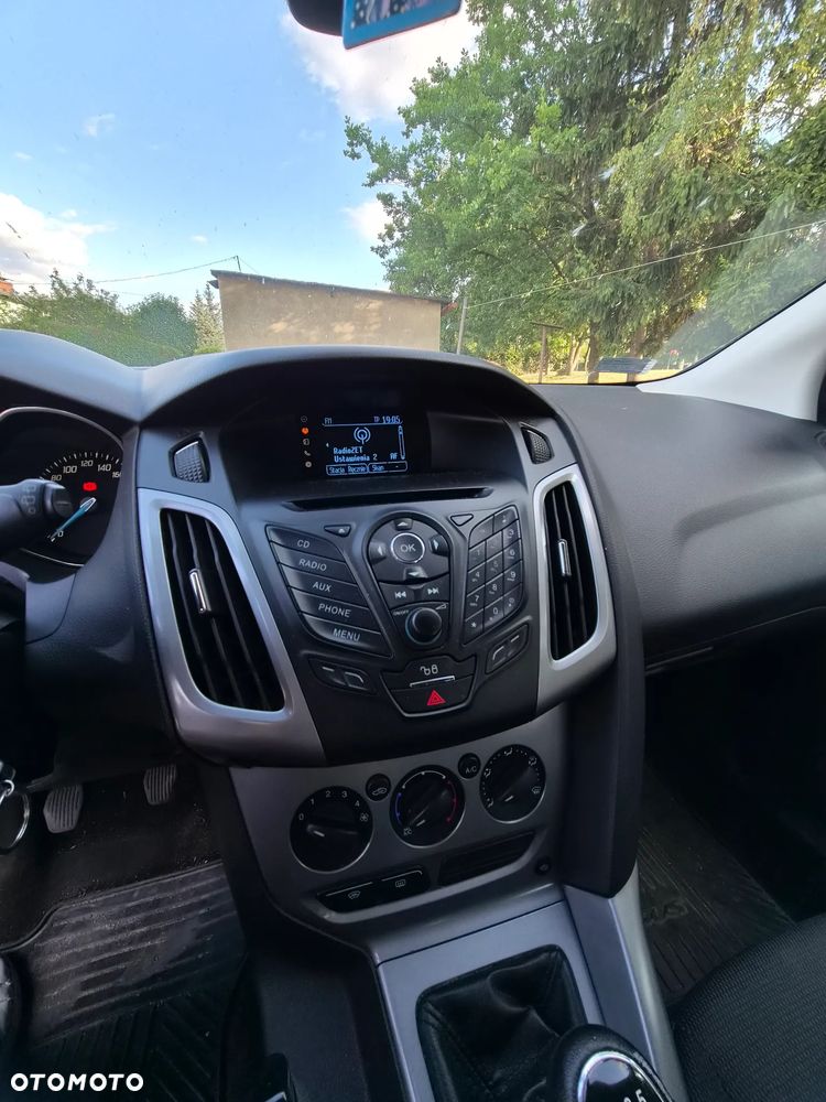 Ford Focus 1.6 TDCi Edition - 8