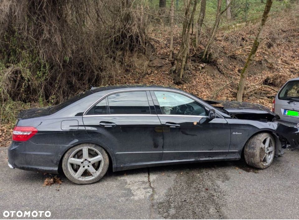 Mercedes-Benz Klasa E 500 4Matic Automatik Elegance - 5
