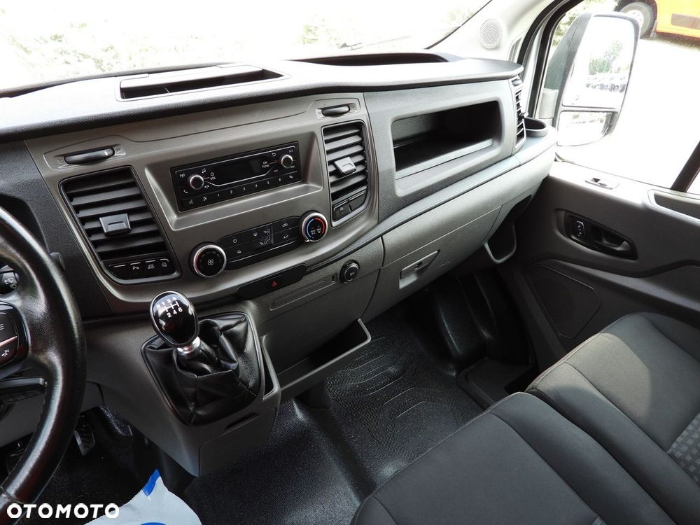 Ford TRANSIT  FURGON TEMPOMAT LEDY KLIMATYZACJA  130KM - 31