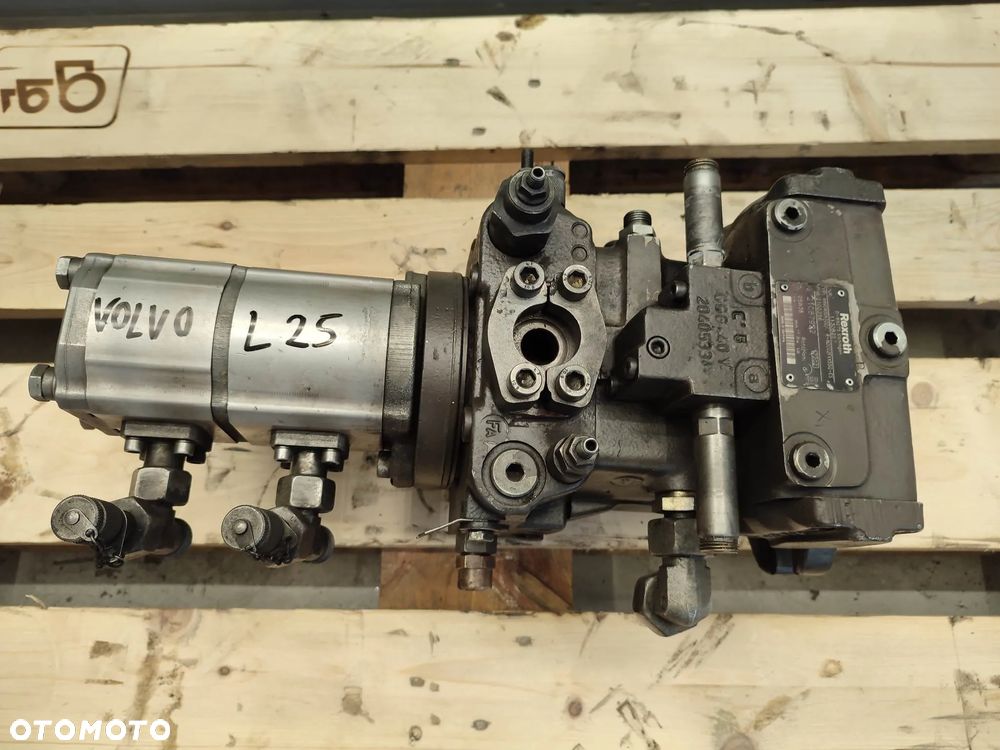Pompa Jazdy Volvo L 25 (A4VG40DA1D2) - 5
