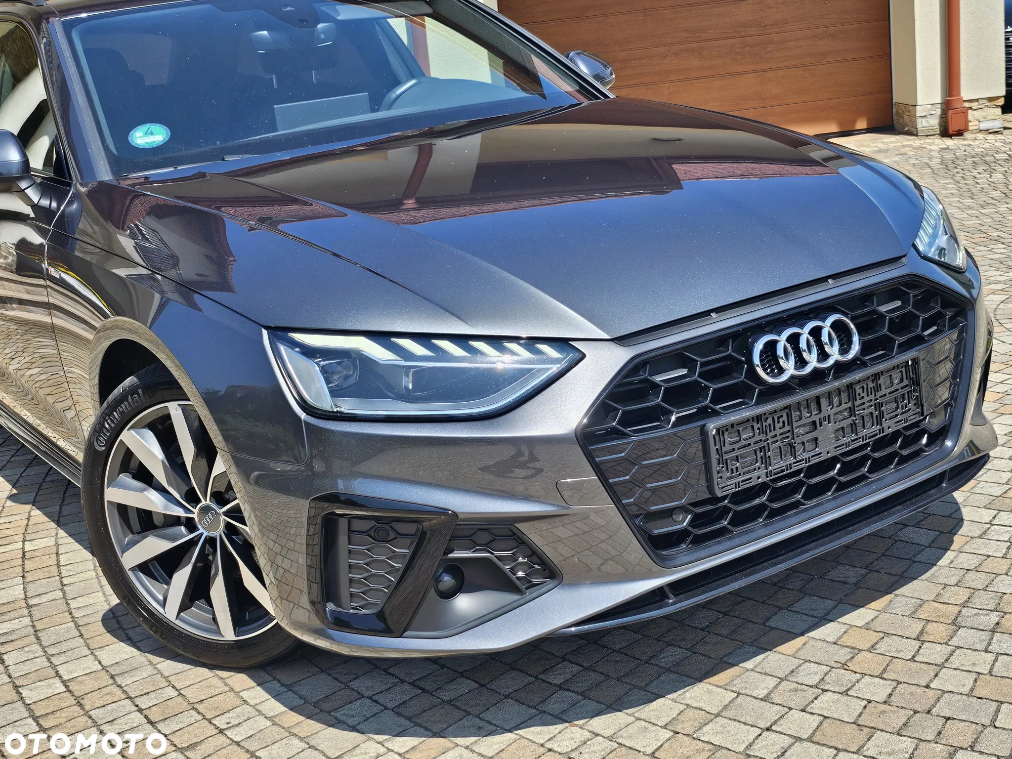 Audi A4 Avant 40 TDI S tronic S line - 14