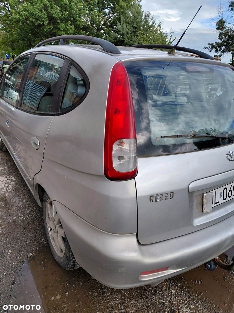 części DAEWOO REZZO 2004r. 2.0 16V benzyna 89kw LAMPY tył prawa lewa - 1
