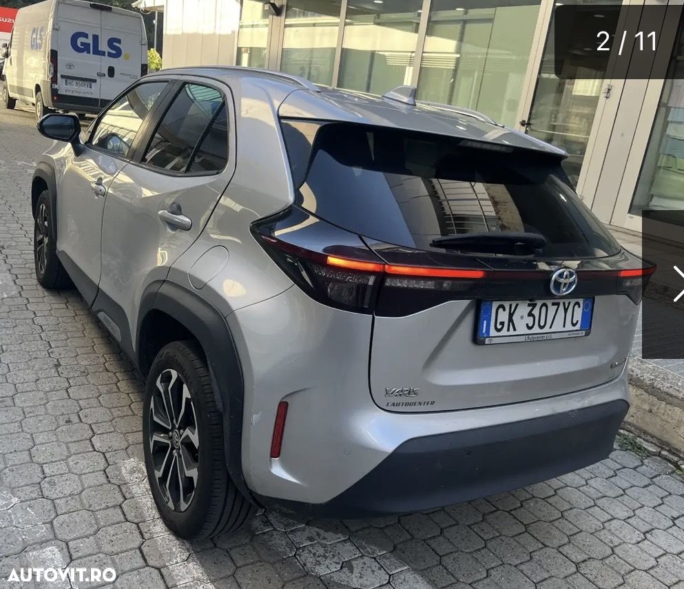 Toyota Yaris Cross 130 1.5 VVT-i Team Deutschland - 4