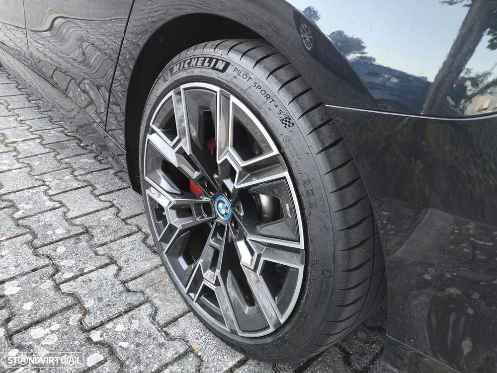 BMW i5 eDrive40 Pack Desportivo M Pro - 7