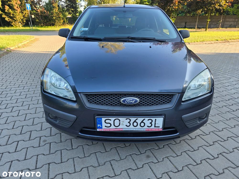 Ford Focus 1.6 Ambiente - 12