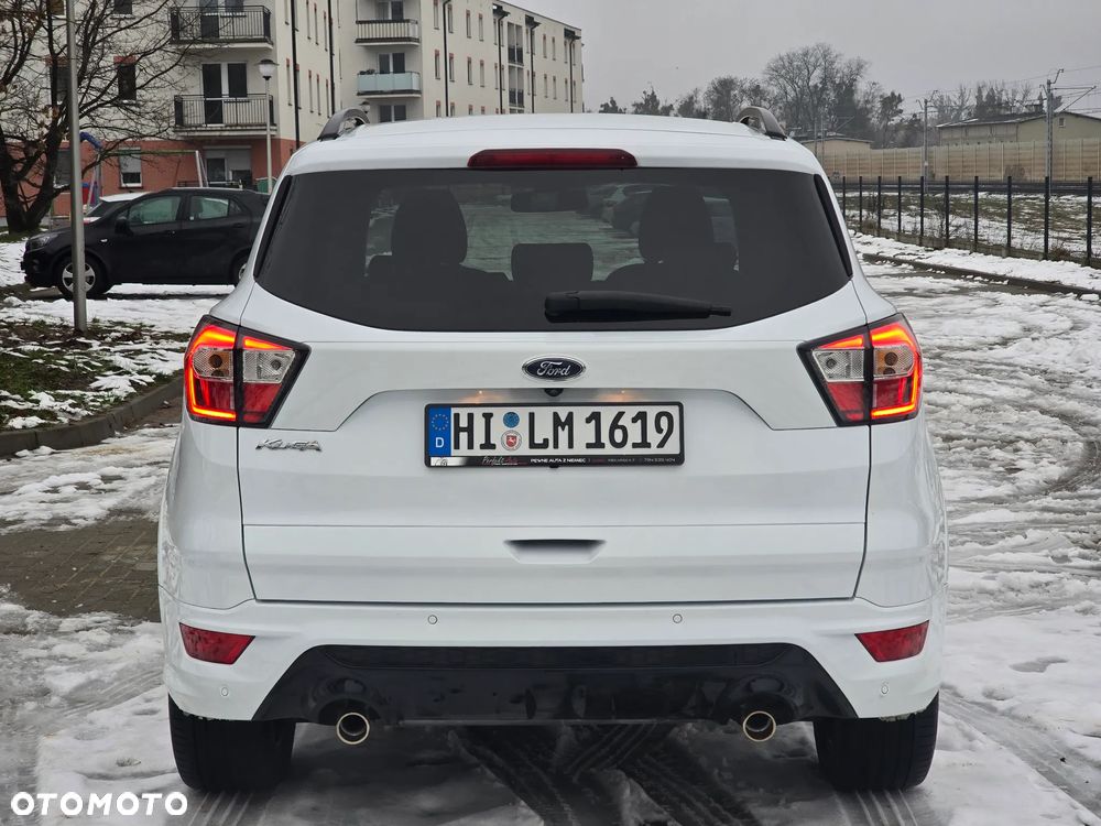 Ford Kuga 1.5 EcoBoost 2x4 ST-Line - 8