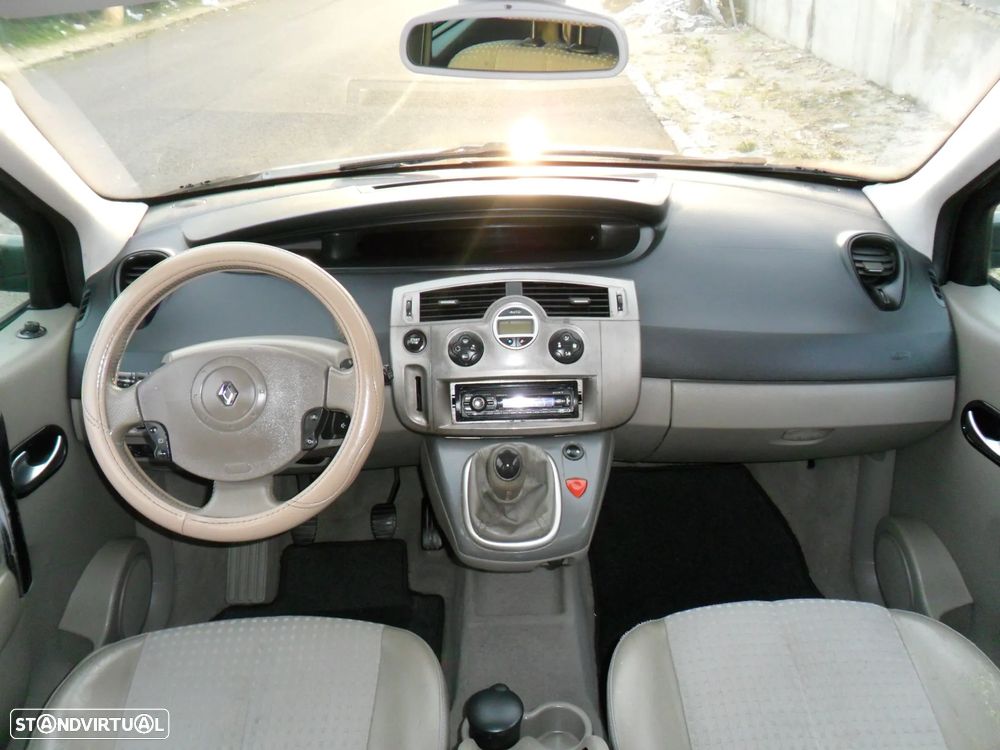 Renault Scénic 1.5 dCi Dynamique Luxe - 15