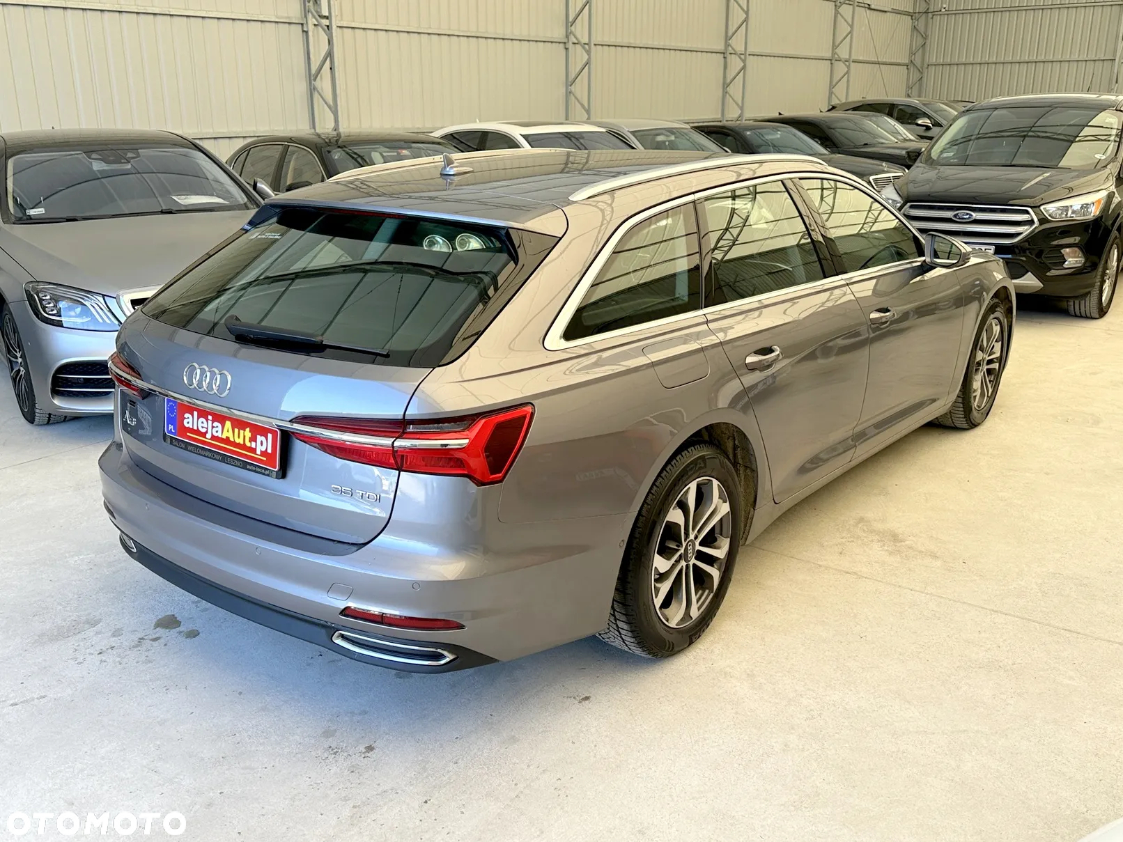 Audi A6 - 4