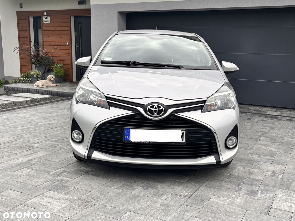 Toyota Yaris 1.33 Prestige - 8