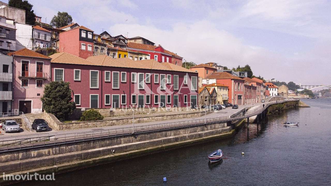 Apartamento T1 em primeira linha de rio em Gaia - Grande imagem: 2/6