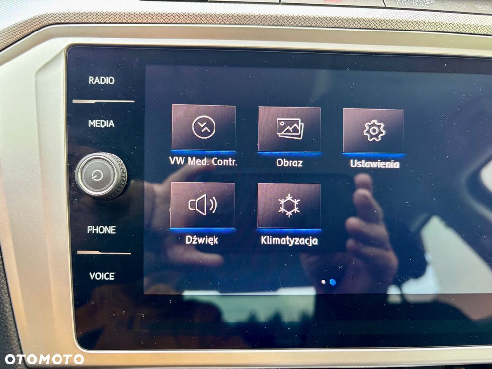 Volkswagen Passat 2.0 TDI SCR Comfortline DSG - 32