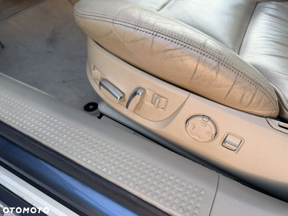Audi A8 - 14