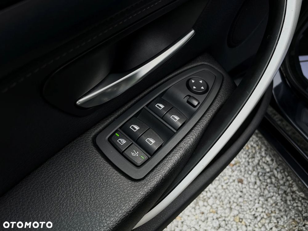 BMW 3GT 320i Modern Line - 35