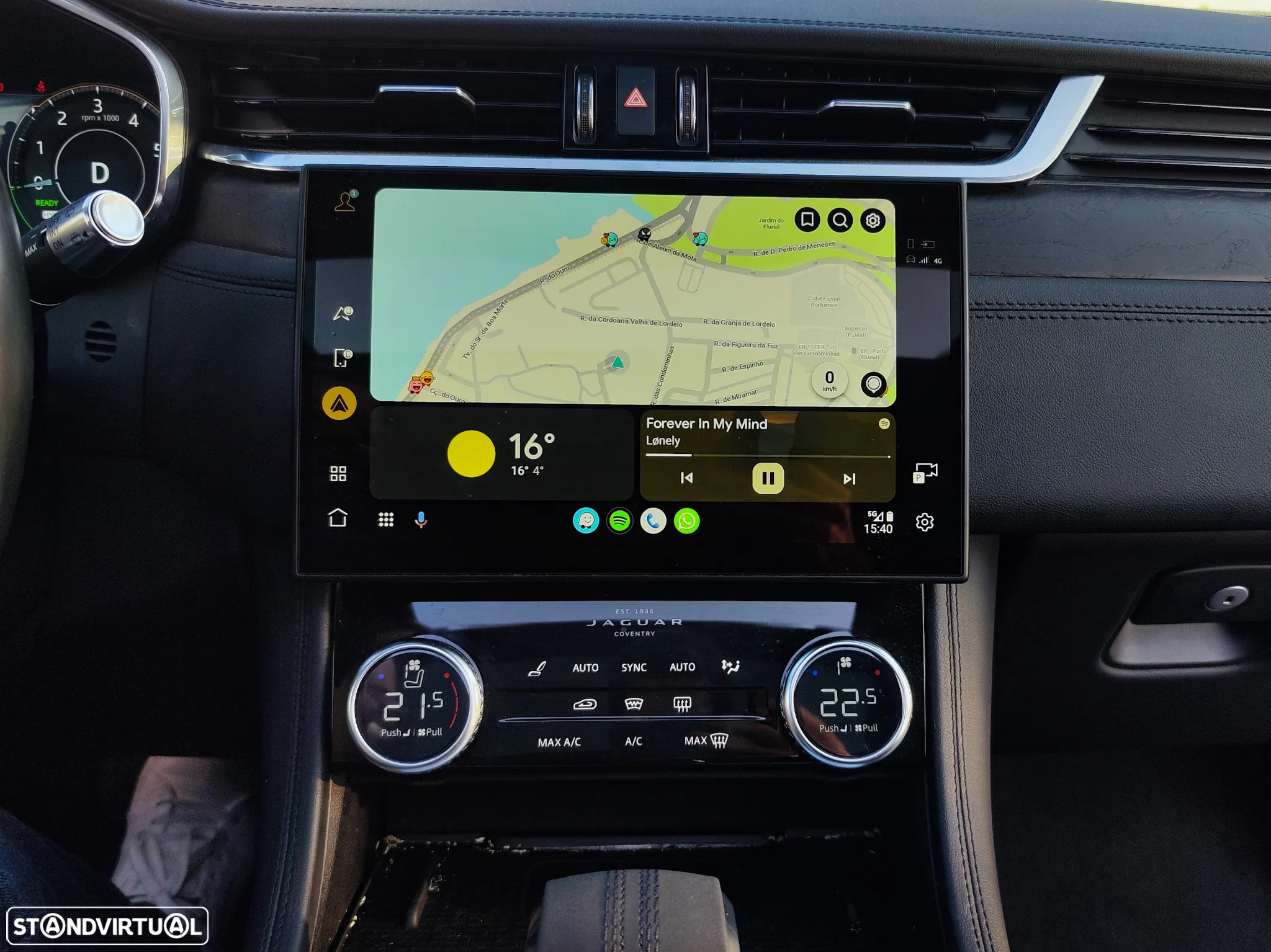 Jaguar F-Pace 2.0 P400e AWD R-Dynamic Black - 28