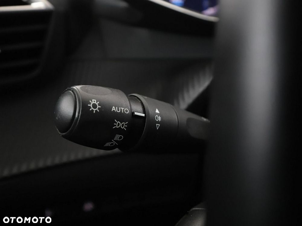 Peugeot 2008 PureTech 130 Allure - 35