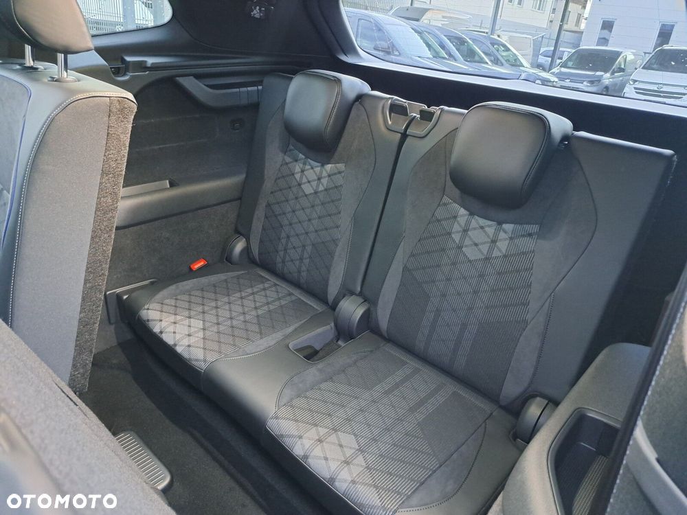 Volkswagen Tayron 2.0 TDI SCR 4Mot R-Line Plus DSG - 12