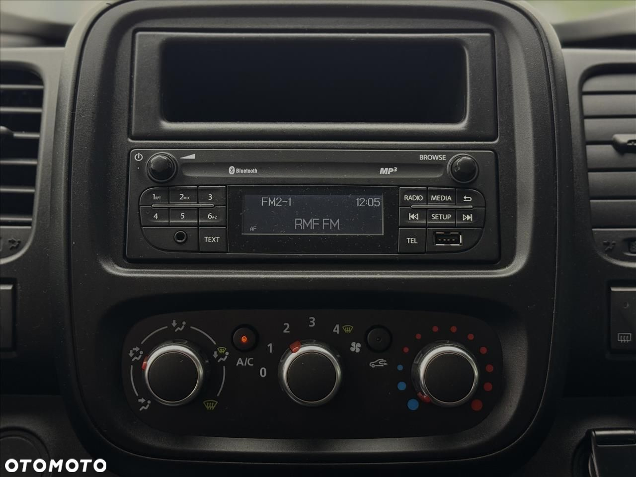 Renault trafic - 11