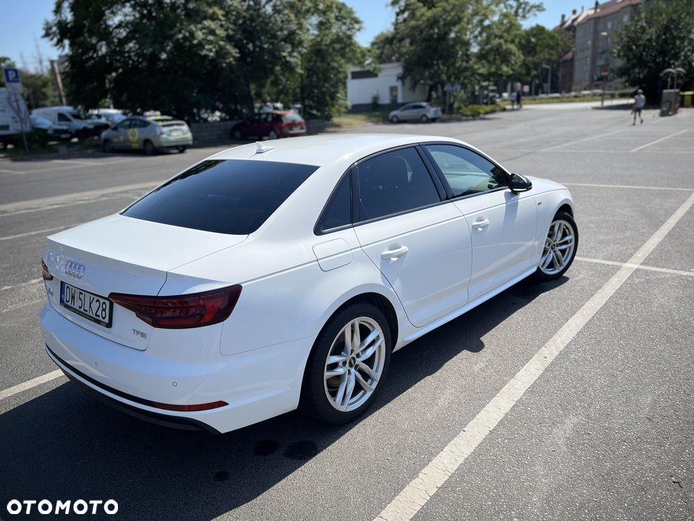 Audi A4 Limousine 1.4 TFSI S tronic - 6
