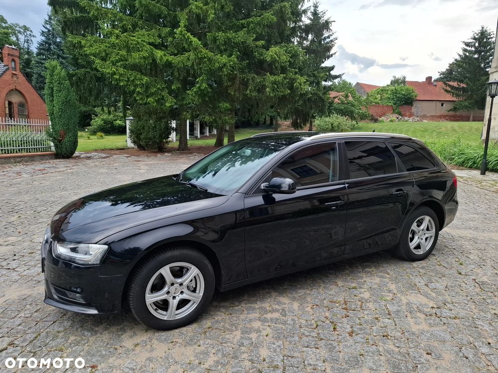 Audi A4 Avant 2.0 TDI DPF clean diesel multitronic Ambition - 9