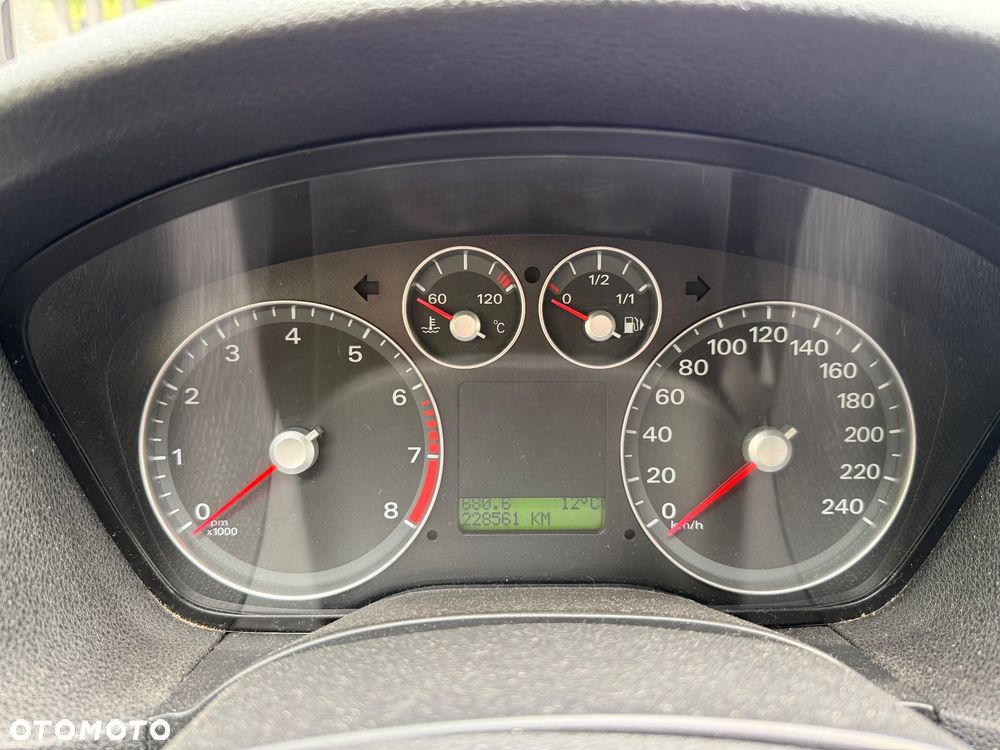 Ford Focus 2005 photo 5