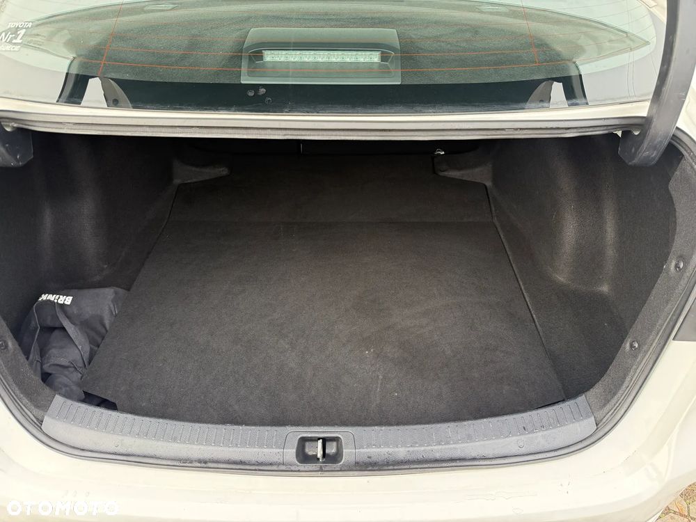 Toyota Corolla 1.8 Hybrid Comfort - 14