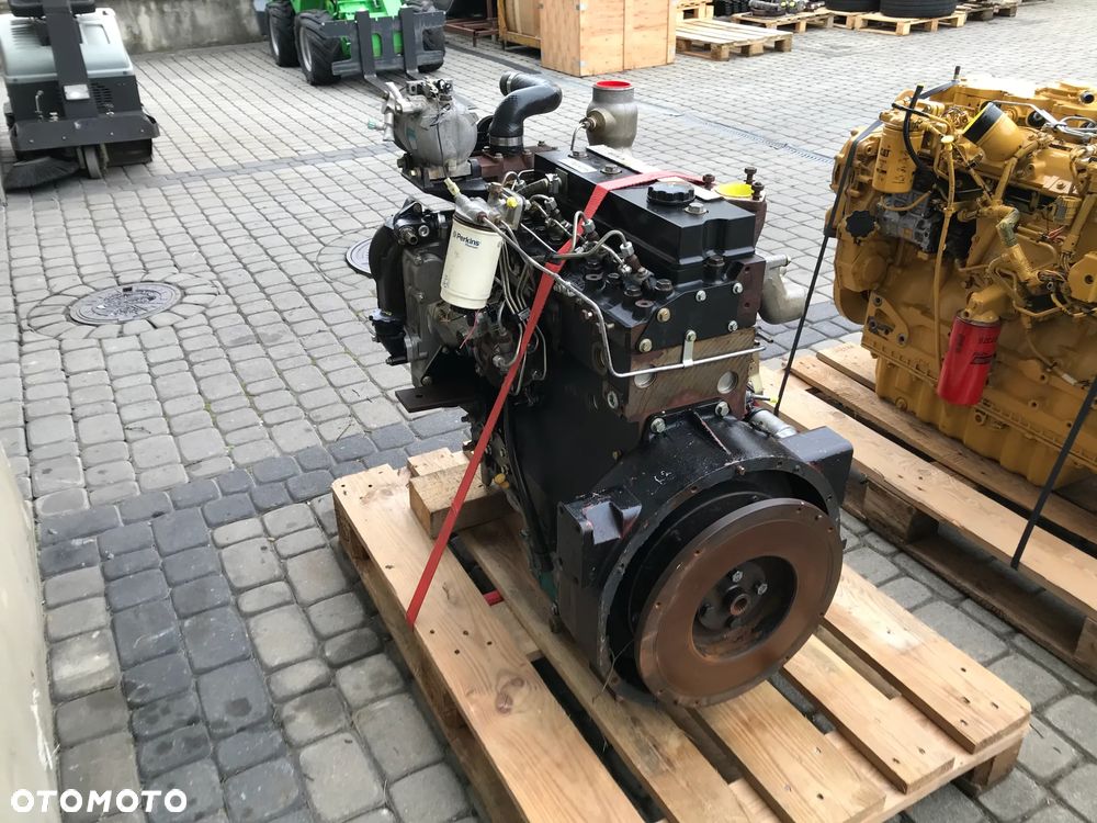 silnik Perkins 1004 1004-4 1004T 1580/2200 1580 2200 AA81078 15853netto - 7