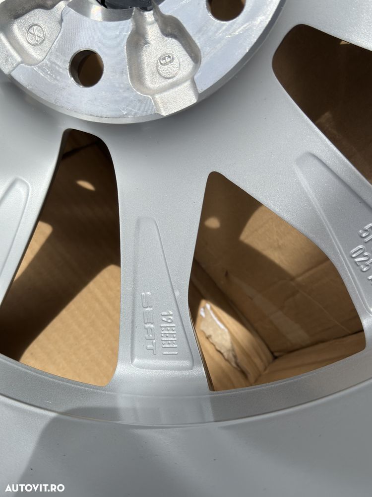 Vând jante originale Seat pe 18” noi - 5