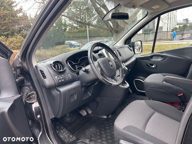 Renault Trafic Grand 2.0 dCi EDC - 17