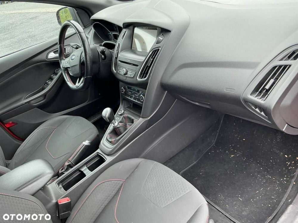 Ford Focus - 2