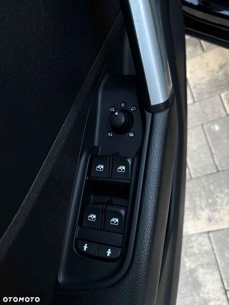 Audi Q2 35 TFSI design - 11