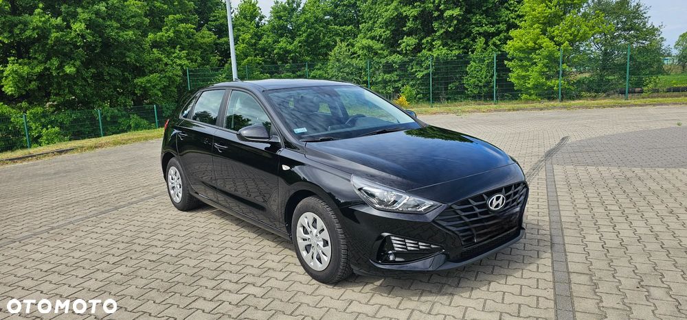 Hyundai i30 1.5 DPI Classic + - 3