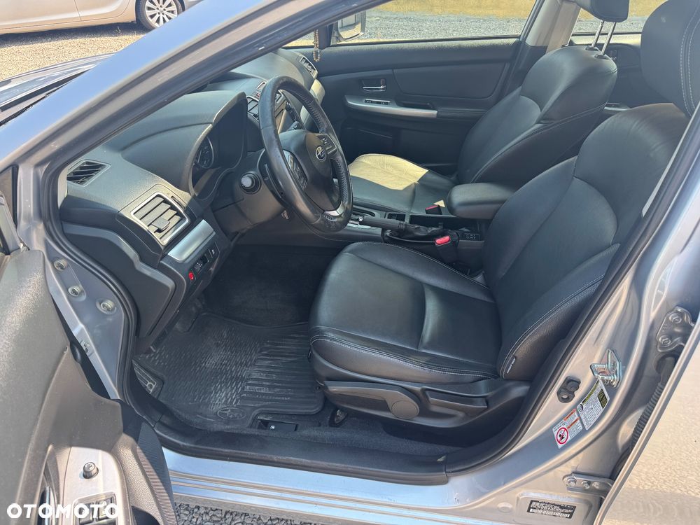 Subaru Impreza 2.0i Lineartronic Exclusive - 11