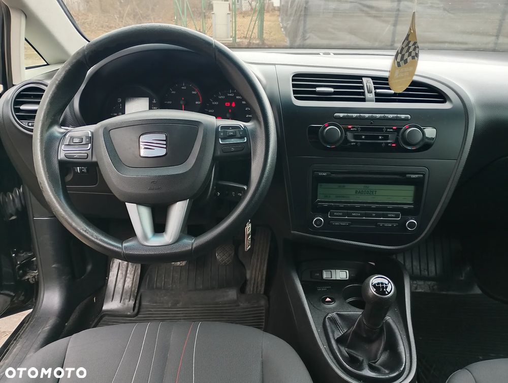 Seat Leon 1.6 TDI Ecomotive Reference - 14