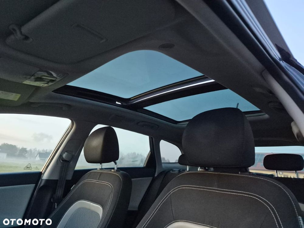 Kia Ceed 1.6 CRDi 136 ISG Platinum Edition - 25