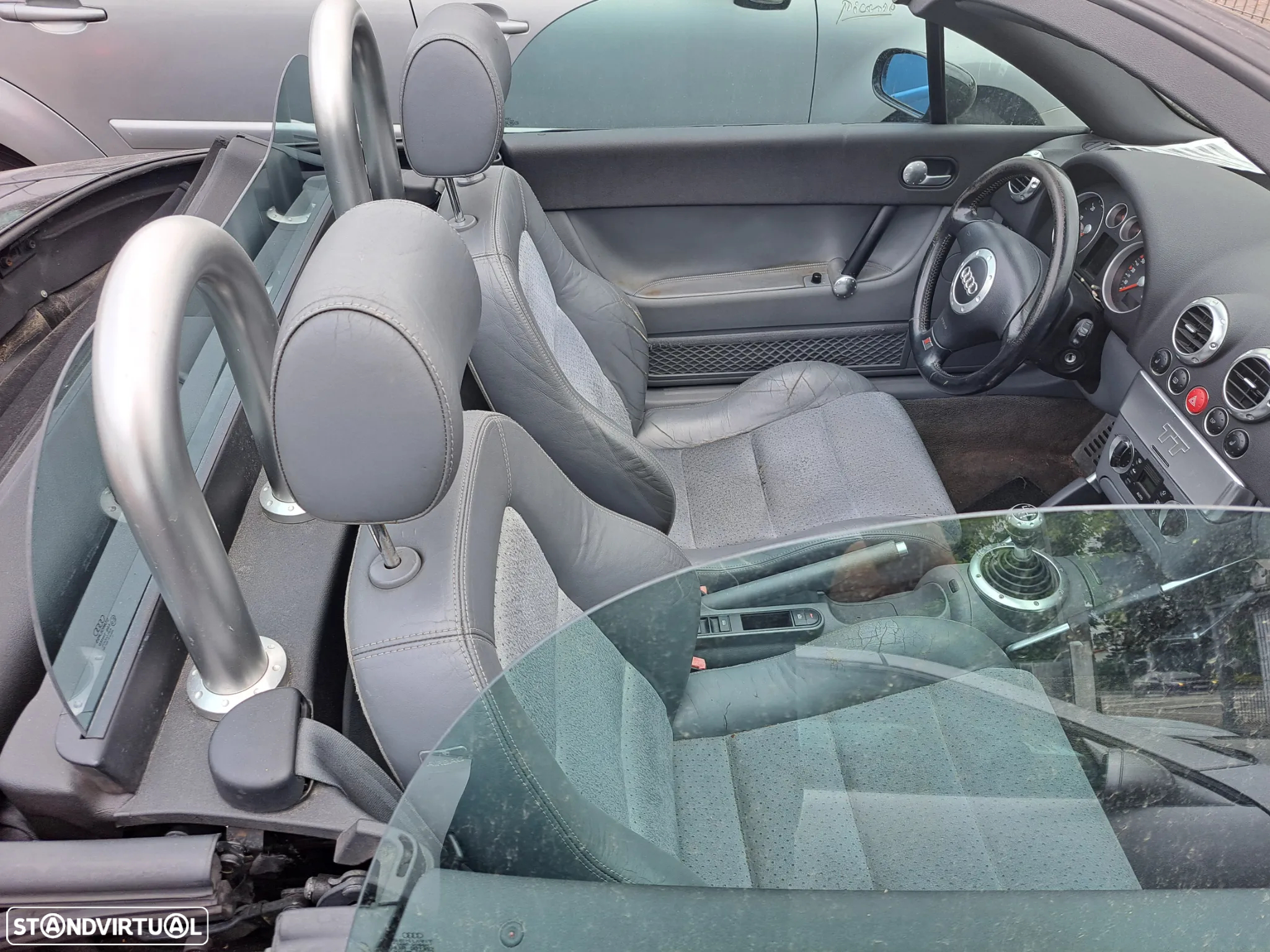 Audi TT Roadster 1.8 T quattro - 8