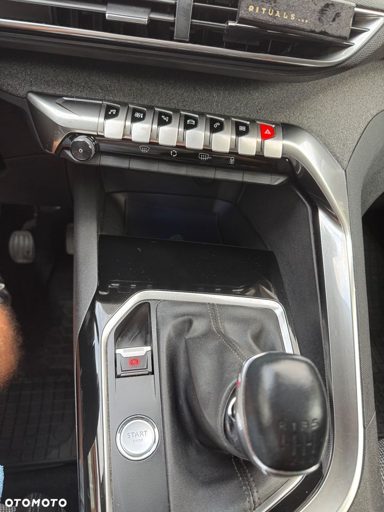 Peugeot 3008 BlueHDi 120 Stop & Start Allure - 13