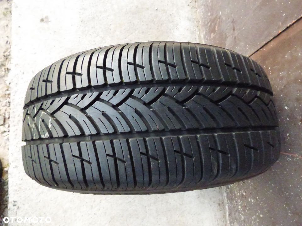 OPONA FUZION HRI 215/50 R17 8,5mm - 2