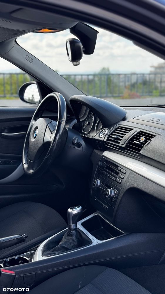 BMW Seria 1 - 8