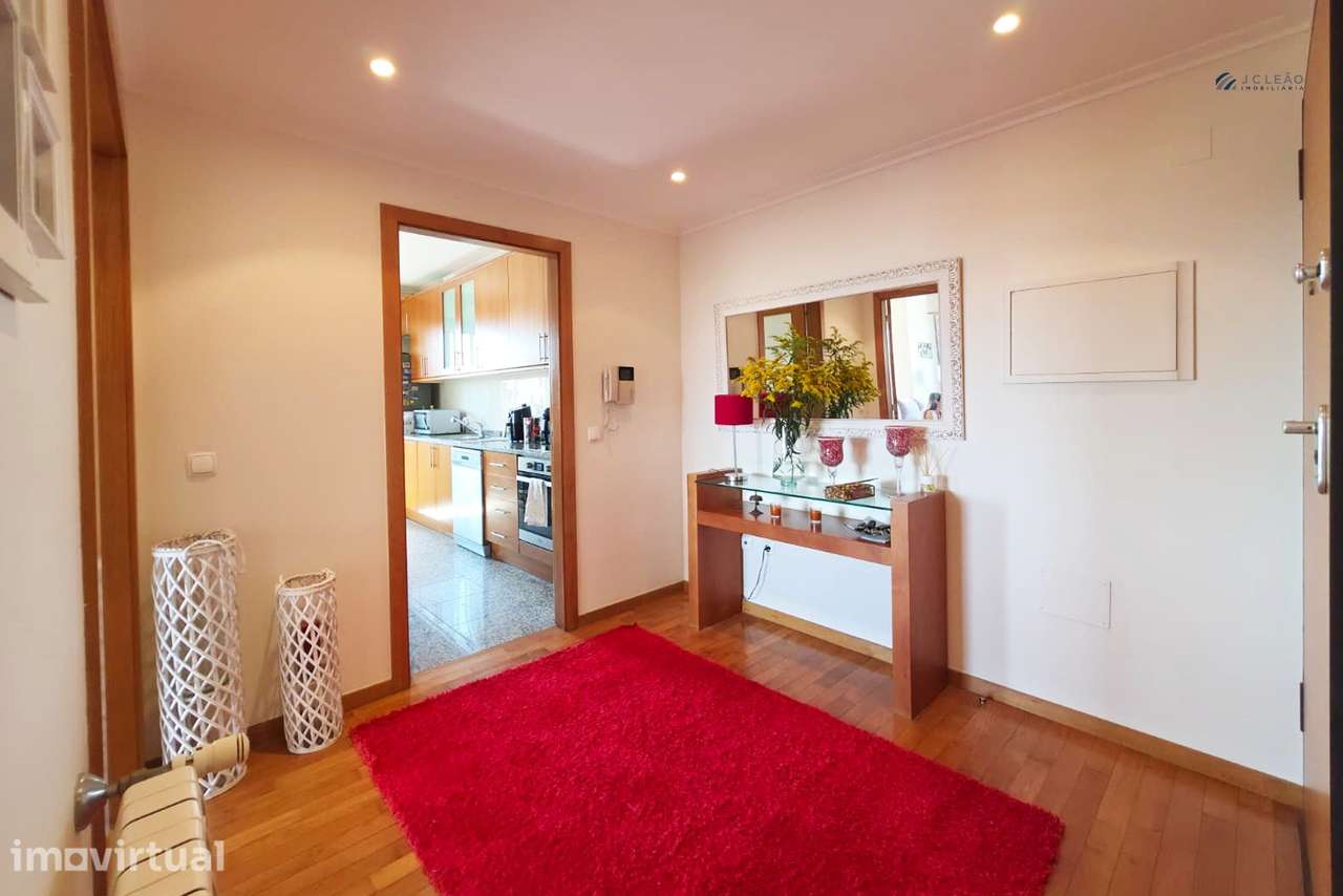 Apartamento T3 em Lavra | Condomínio Fechado | 2.º e último andar - Grande imagem: 2/34
