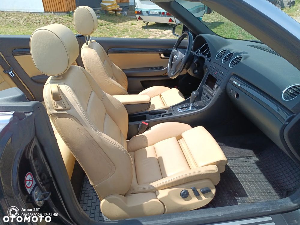 Audi A4 Cabrio - 12