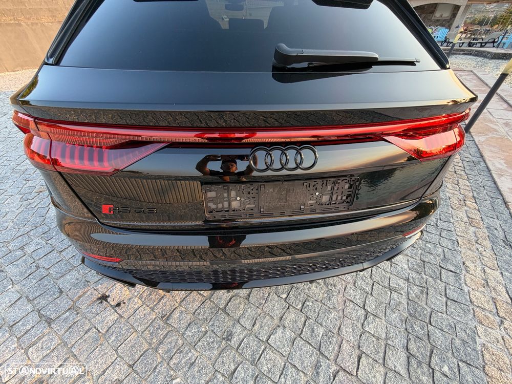 Audi RS Q8 4.0 TFSI quattro Tiptronic - 17