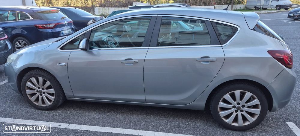 Opel Astra 1.3 CDTI Cosmo - 3