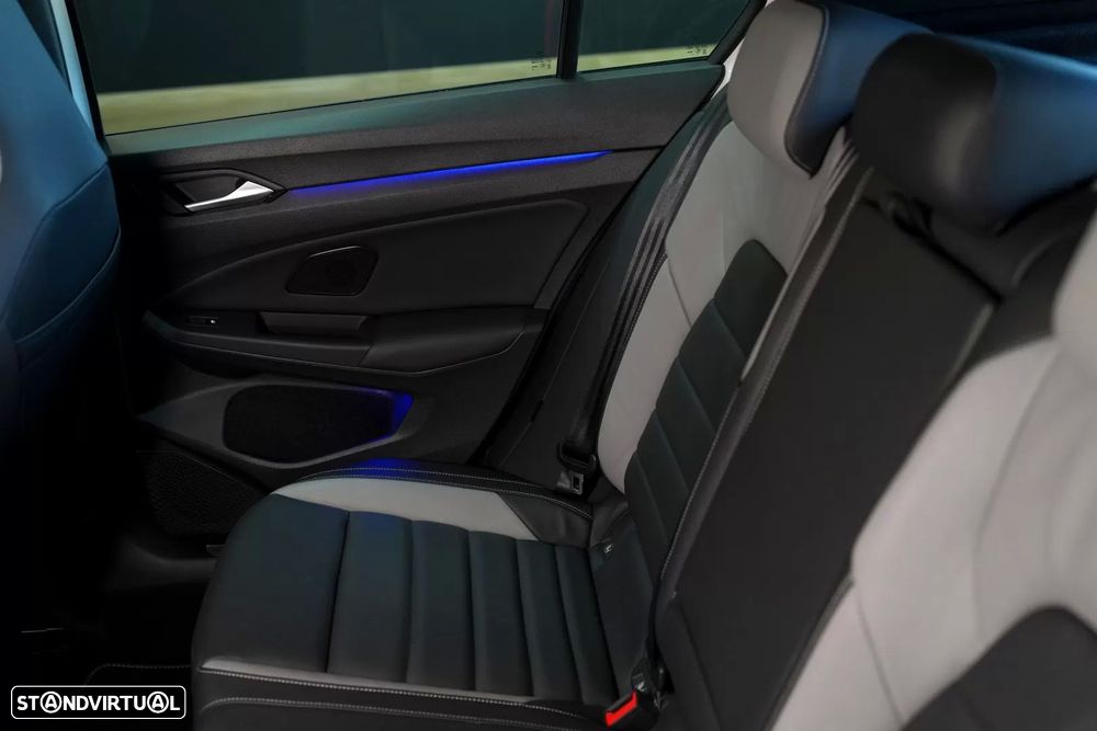 VW Golf 2.0 TDI GTD DSG - 48