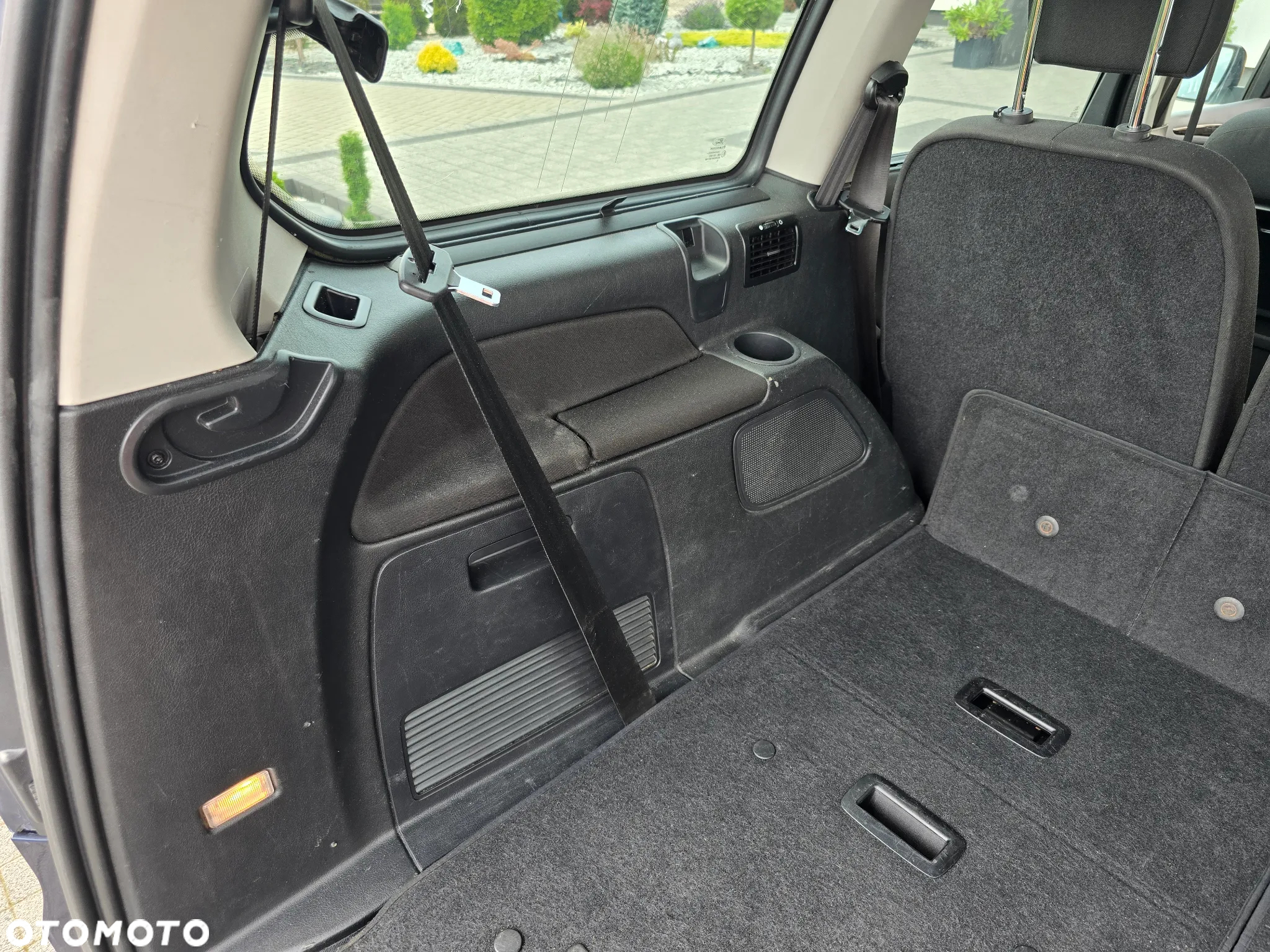 Ford Galaxy 2.0 TDCi Ghia - 25