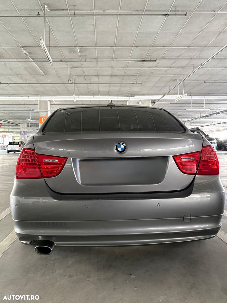 BMW Seria 3 320d - 2